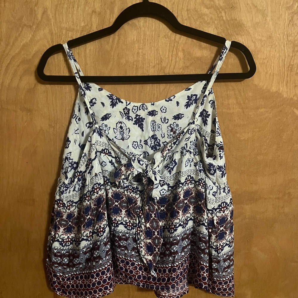 Pattern Print Women's Top - Picture 6 of 10